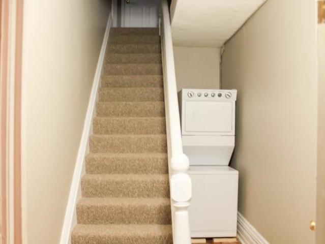 For Rent 2 Bedroom House Fergus ON DLS96376914