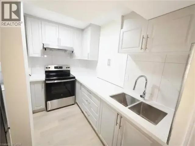 For Rent 2 Bedroom House Kitchener ON DLS101507904