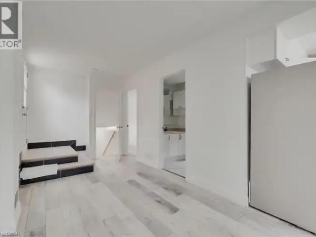 For Rent 2 Bedroom House Kitchener ON DLS101773621