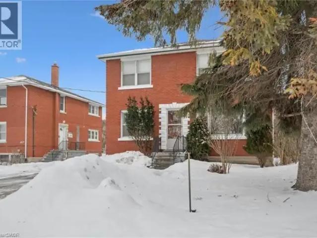 For Rent 2 Bedroom House Kitchener ON DLS102578809