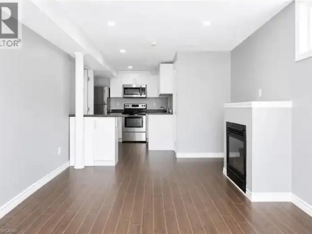For Rent 2 Bedroom House Kitchener ON DS104106792