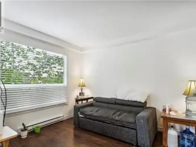 For Rent 2 Bedroom House Kitchener ON DS101879450