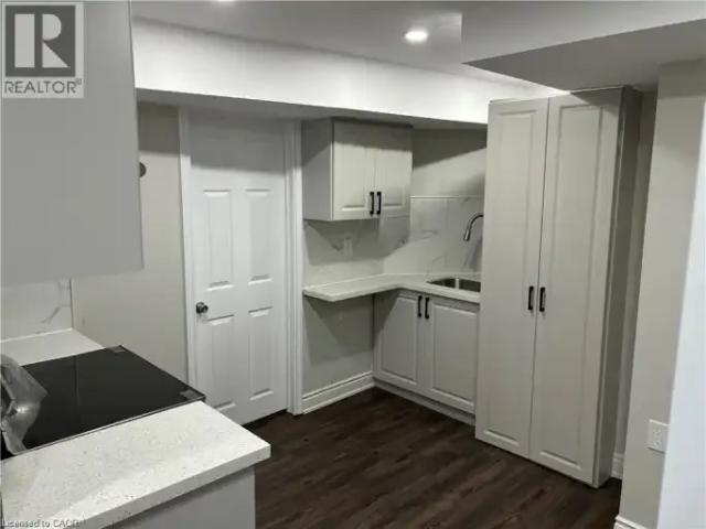 For Rent 2 Bedroom House Kitchener ON DS101986742
