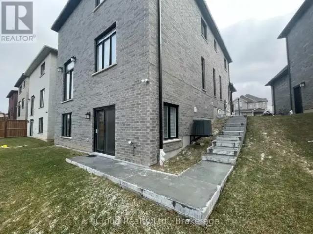 For Rent 2 Bedroom House Kitchener ON DS102578797