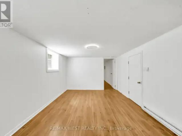For Rent 2 Bedroom House Kitchener ON DS102658596
