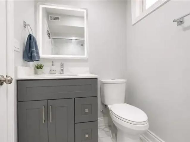 For Rent 2 Bedroom House Kitchener ON DS103011967