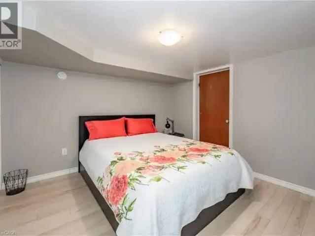 For Rent 2 Bedroom House Kitchener ON DS96251783