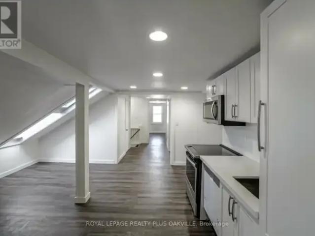 For Rent 2 Bedroom House Oakville ON DLS98956397