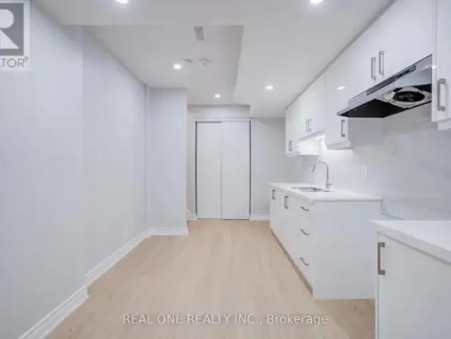 For Rent 2 Bedroom House Oakville ON DS103487592