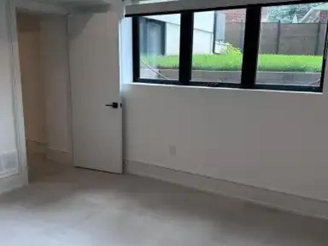For Rent 2 Bedroom House Oakville ON DS103920610