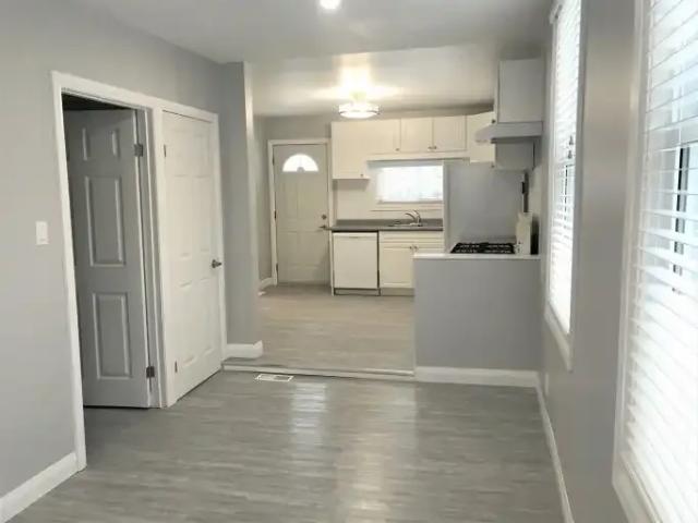 For Rent 2 Bedroom House London ON DLS102846717
