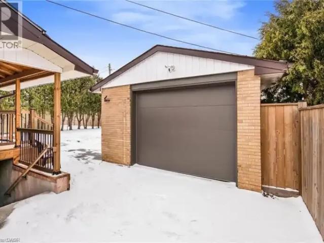 For Rent 2 Bedroom House London ON DS101725475