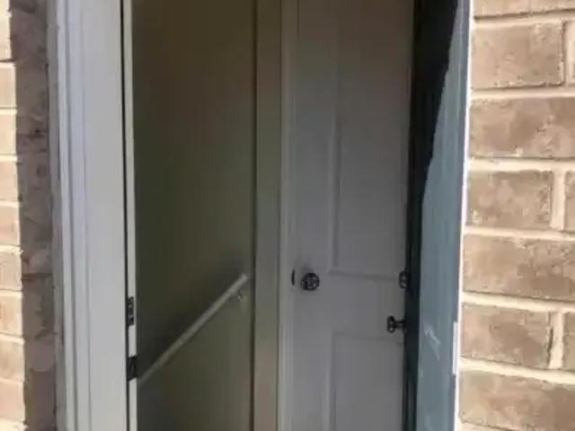 For Rent 2 Bedroom House Milton ON DS103579395
