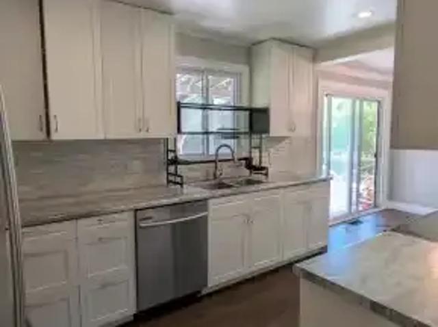 For Rent 2 Bedroom House Niagara Falls ON DS103368044