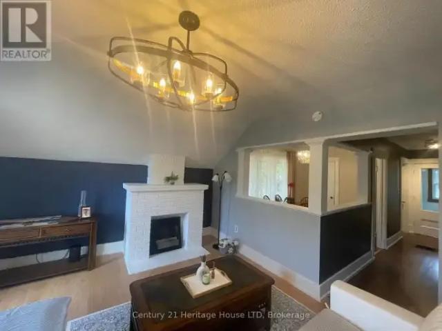For Rent 2 Bedroom House Niagara Falls ON DS103579398