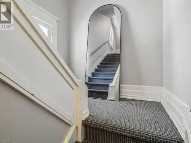 For Rent 2 Bedroom House St. Catharines ON DLS102701565