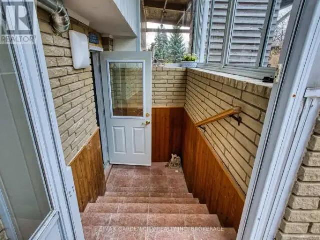 For Rent 2 Bedroom House St. Catharines ON DS104257515