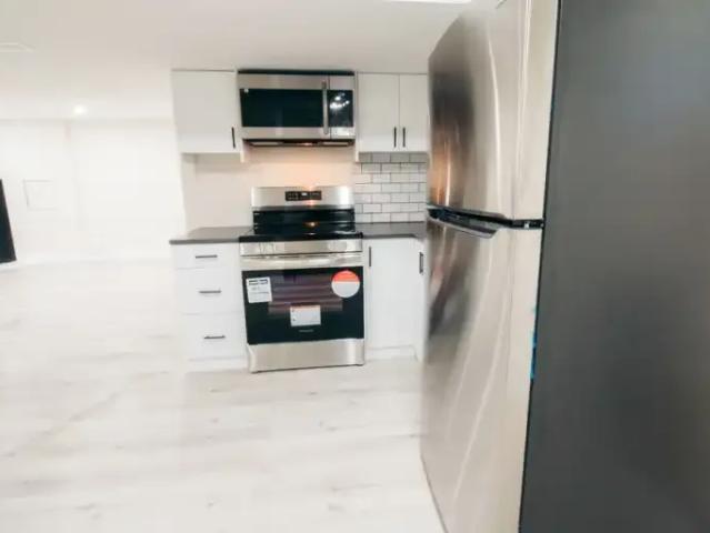 For Rent 2 Bedroom House St. Catharines ON DS105185872