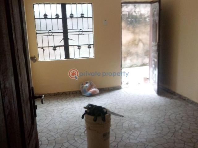 For rent: 2 bedroom House Progress Estate Baruwa Ipaja Lagos PID: 7PBNKV | Private Property Nigeria