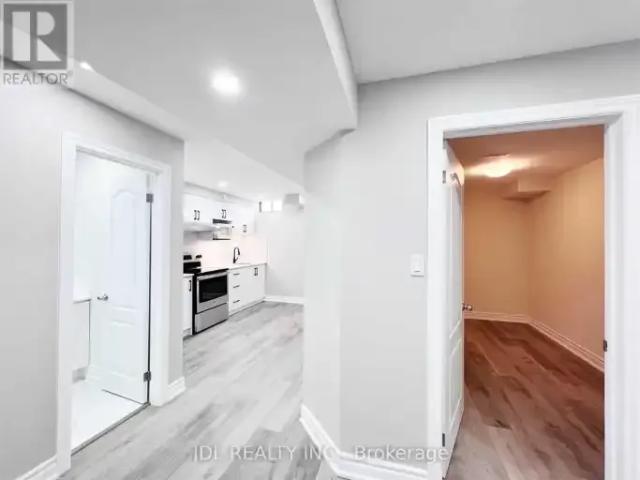 For Rent 2 Bedroom House Richmond Hill ON DS104106825