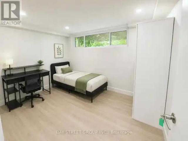 For Rent 2 Bedroom House Waterloo ON DLS103030761