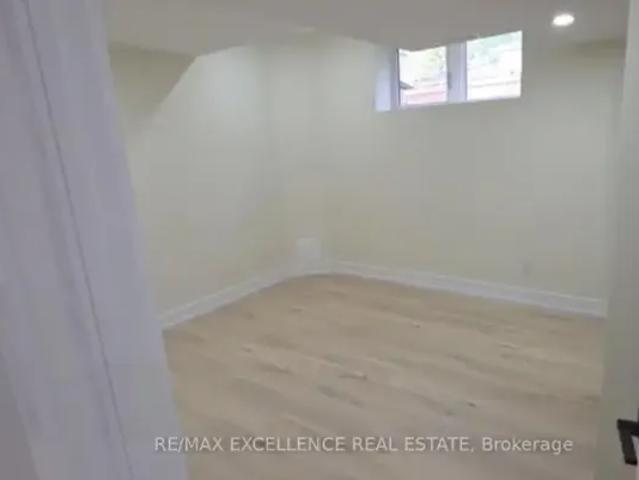 For Rent 2 Bedroom House Wasaga Beach ON DS103151887