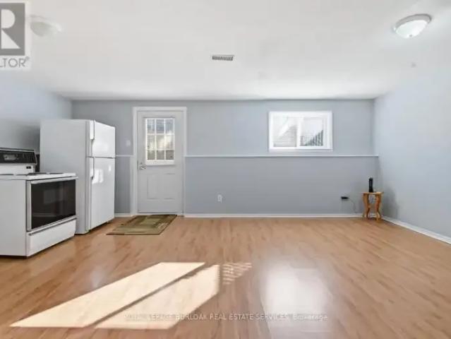For Rent 2 Bedroom House Welland ON DS101986825
