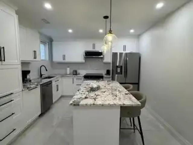 For Rent 2 Bedroom House Windsor ON DLS102085947