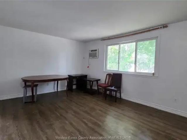 For Rent 2 Bedroom House Windsor ON DS104753999