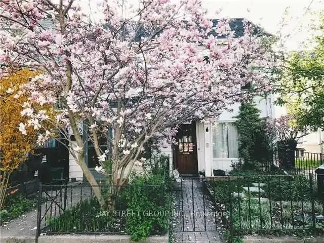 For Rent 2 Bedroom House Toronto ON DS103695158