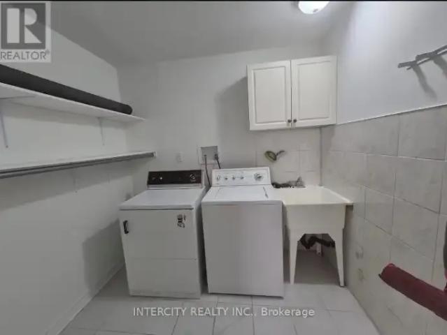 For Rent 2 Bedroom House Vaughan ON DLS102883717