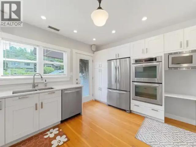 For Rent 2 Bedroom House Vancouver BC DS104067114