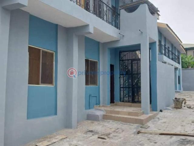 For rent: 2 bedroom Mini Flat Mafoluku Oshodi Lagos PID: 9PARTQ | Private Property Nigeria