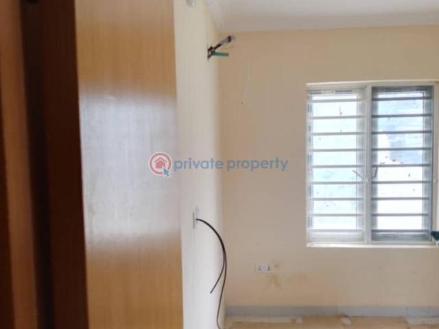 For rent: 2 bedroom Self Contain Omole Phase 2 Extension Olowora Ojodu Lagos PID: 0PBLAM | Private Property Nigeria