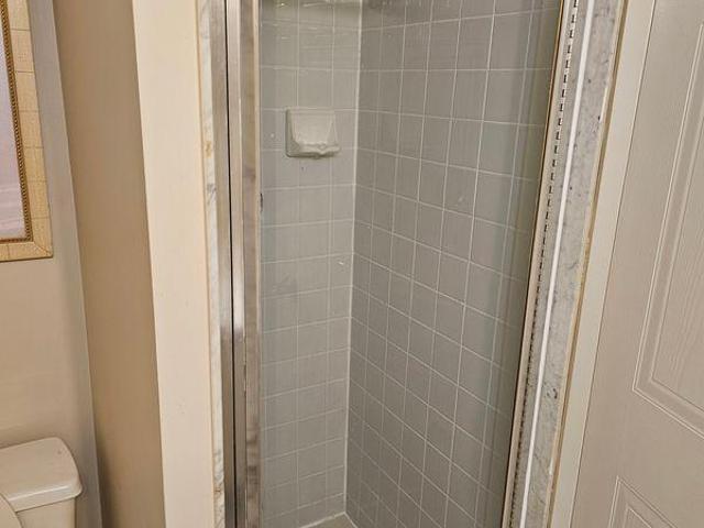 For Rent 2 Bedroom Shared Living/roommate Mississauga ON DS97415736