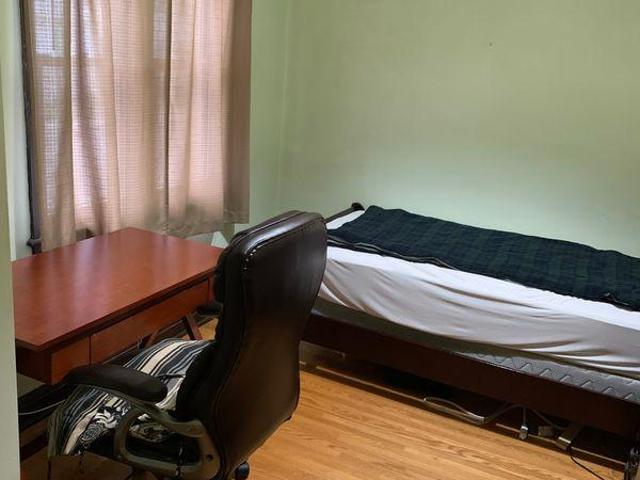 For Rent 2 Bedroom Shared Living/roommate Kingston ON DS96645154