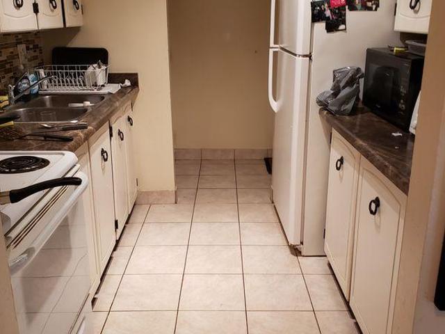 For Rent 2 Bedroom Shared Living/roommate Kitchener ON DLS97411596