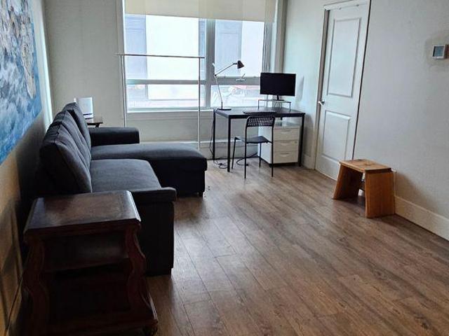For Rent 2 Bedroom Shared Living/roommate Toronto ON DLS97420290