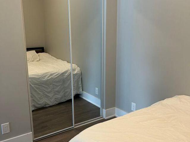 For Rent 2 Bedroom Shared Living/roommate Toronto ON DS96644902