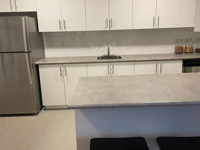For Rent 2 Bedroom Shared Living/roommate Waterloo ON DLS97416701