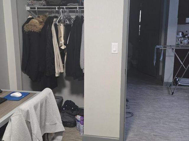 For Rent 2 Bedroom Shared Living/roommate Waterloo ON DLS97421421