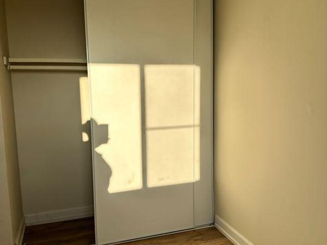 For Rent 2 Bedroom Shared Living/roommate Windsor ON DLS97413969