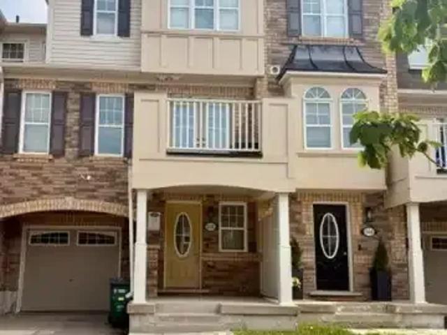 For Rent 2 Bedroom Townhouse Milton ON DS103920590