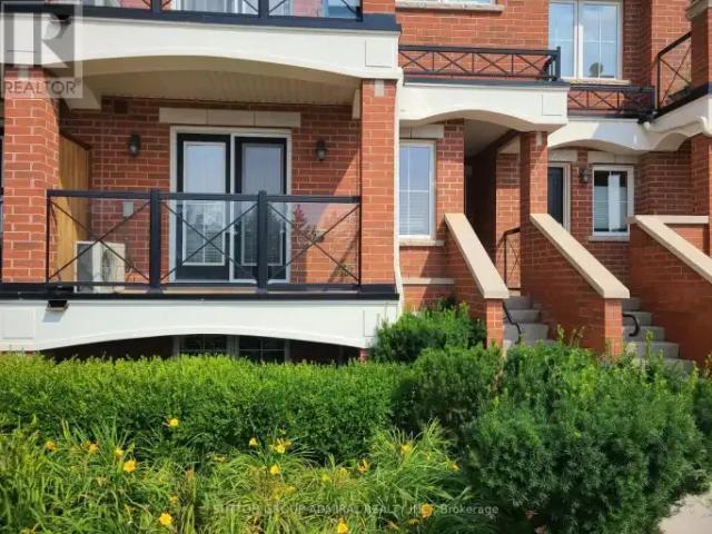 For Rent 2 Bedroom Townhouse Oakville ON DS104224711