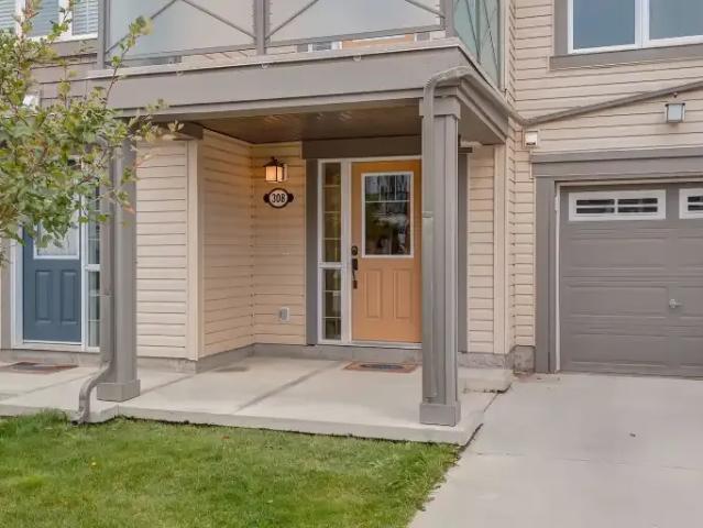 For Rent 2 Bedroom Townhouse Airdrie AB DS104824470