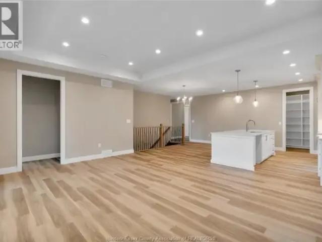 For Rent 2 Bedroom Townhouse Amherstburg ON DLS102715418