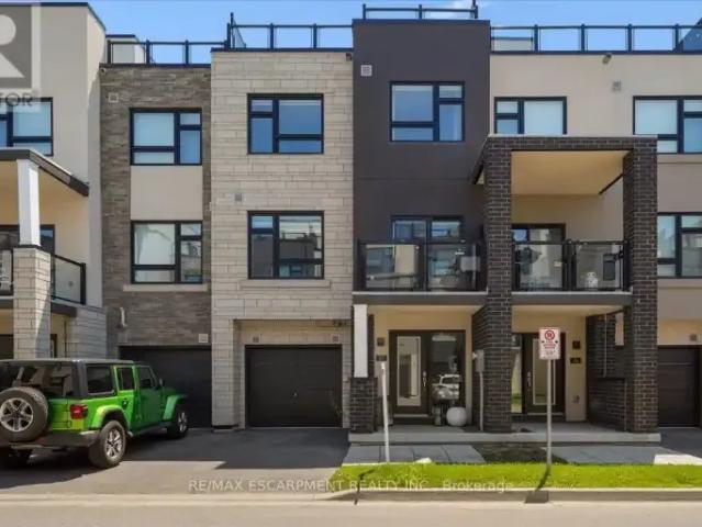 For Rent 2 Bedroom Townhouse Burlington ON DS104638620
