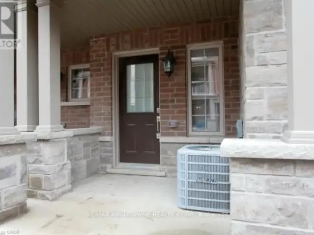 For Rent 2 Bedroom Townhouse Burlington ON DS104000162