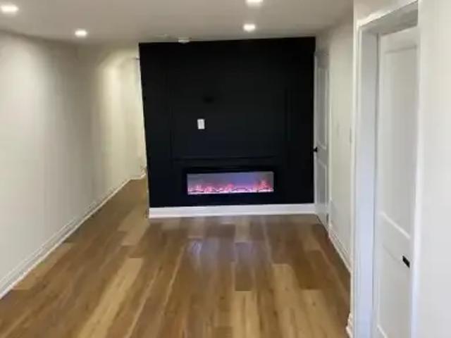 For Rent 2 Bedroom Townhouse Caledon ON DS100901038