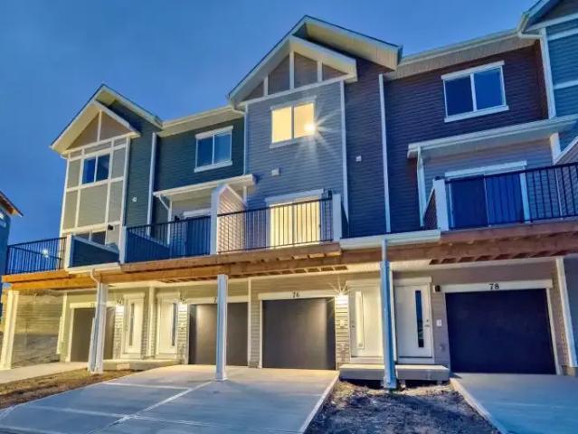 For Rent 2 Bedroom Townhouse Calgary AB DLS102846514